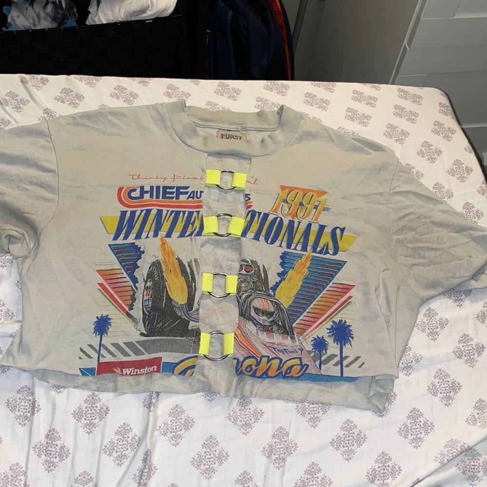 LF furst of a kind top